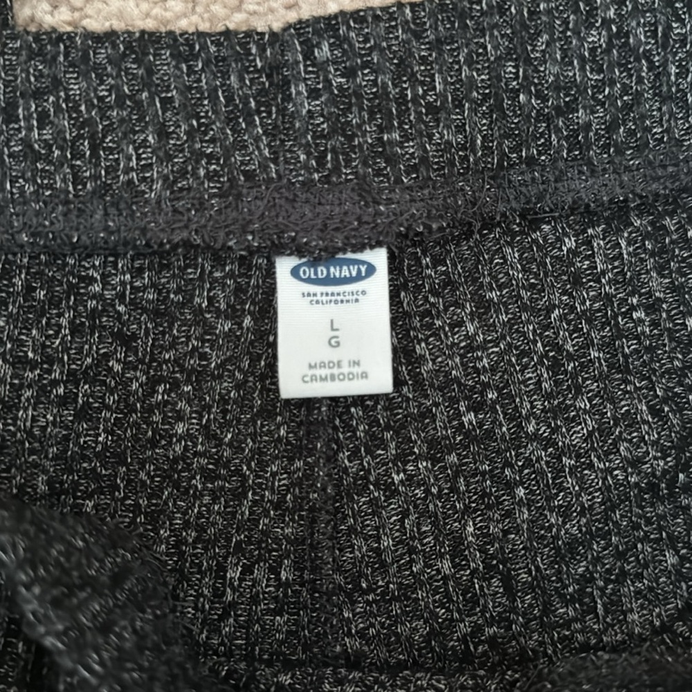 Old navy stretchy joggers size Large - Picture 5 of 7
